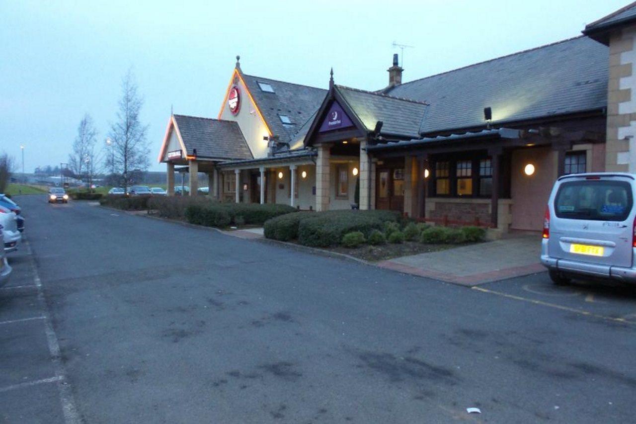 Premier Inn Kilmarnock Exteriör bild